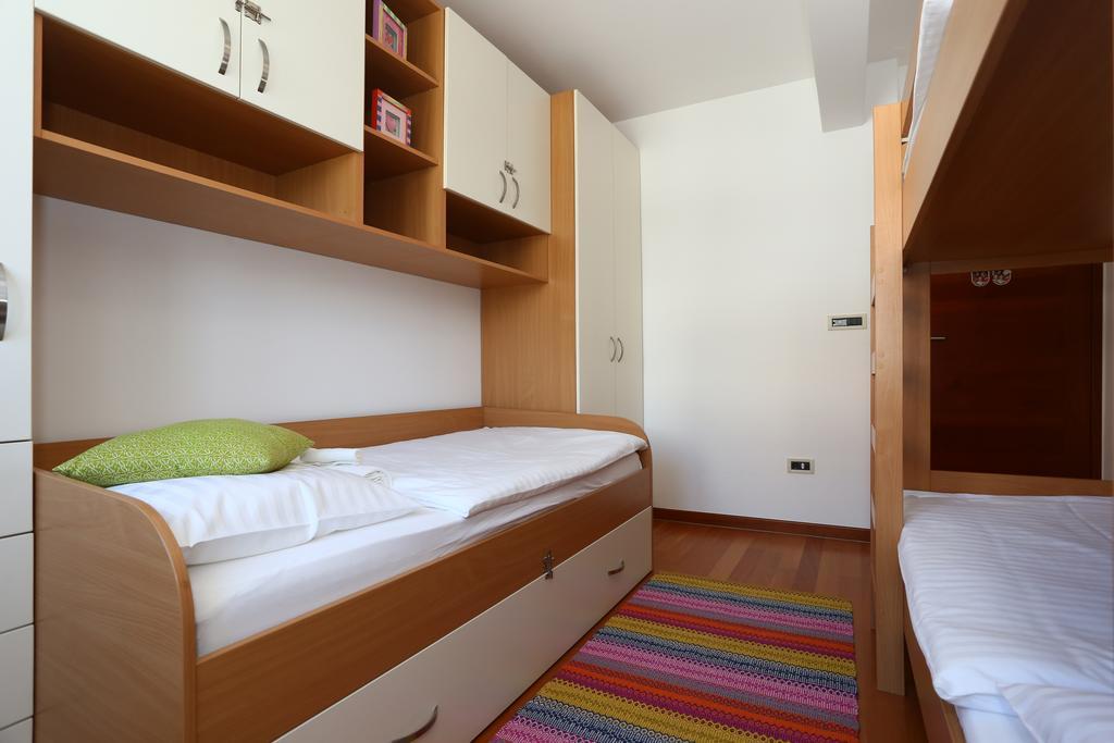 Apartment Puntamika Задар Экстерьер фото